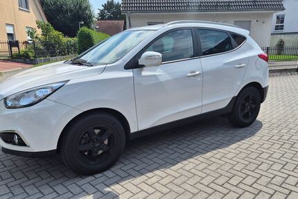Hyundai ix35 125.400 km 6.600 &euro; Berlin 13158