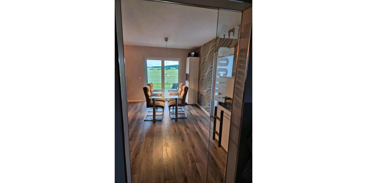 Einfamilienhaus Schenklengsfeld - 4 Zimmer, 138 m&sup2;, 330.000&euro; | Angebot:27009887