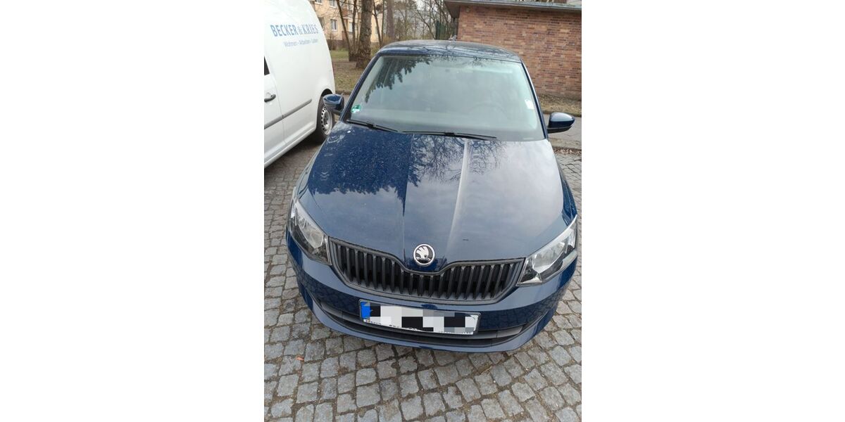 Skoda Fabia 70.500 km 9.900 &euro; Berlin 13591