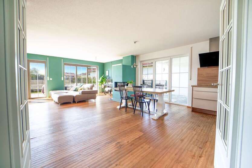 Haus zum Kaufen in Altenmarkt an der Alz 720.000 € 138 m²