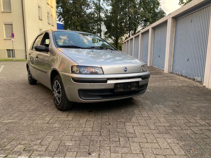 Fiat Punto 130.000 km 700 € Weil am Rhein 79576