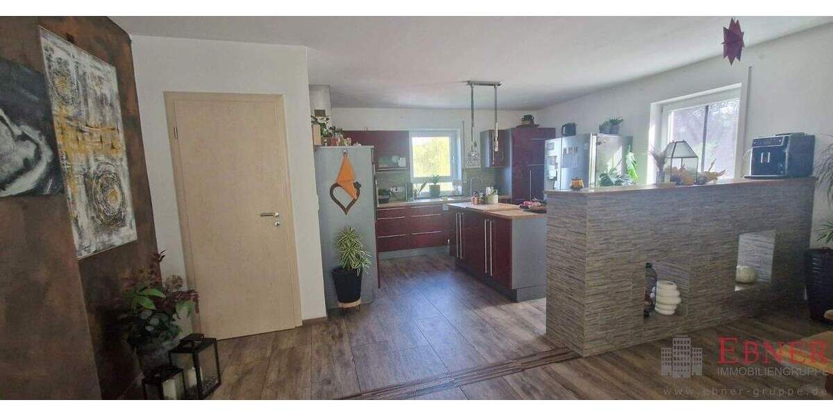 Einfamilienhaus Viechtach - 6 Zimmer, 234 m&sup2;, 540.000&euro; | Angebot:25773087