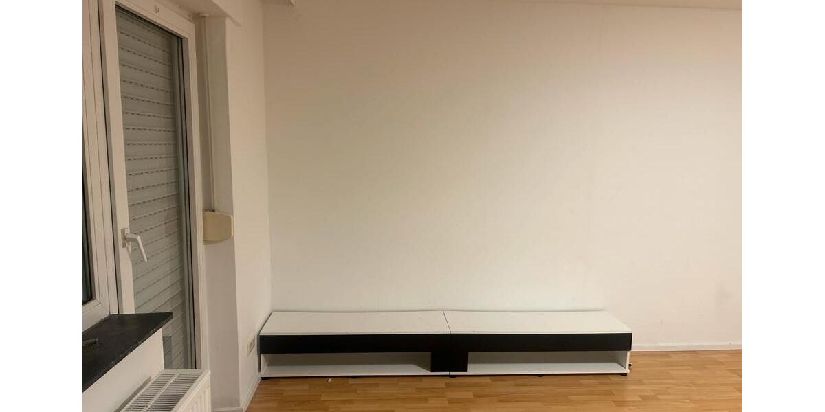 Etagenwohnung Schöneck - 1 Zimmer, 65 m&sup2;, 1.000&euro; | Angebot:24326792