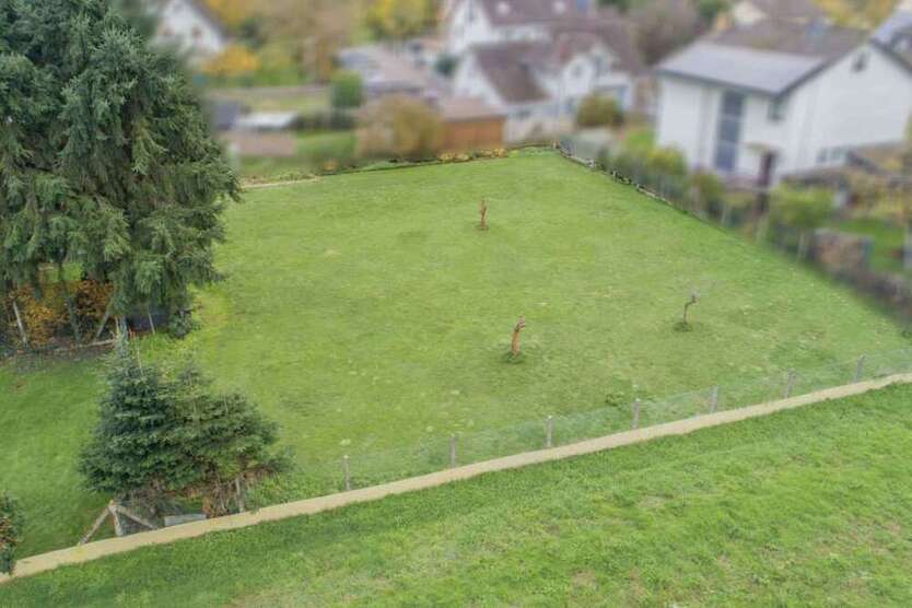 Grundstück zu verkaufen in Kehl 470.000 € 1193 m²