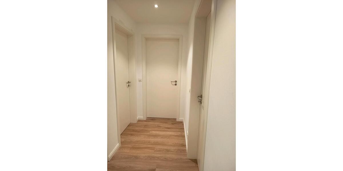 Einfamilienhaus Eutin - 5 Zimmer, 150 m&sup2;, 2.050&euro; | Angebot:26235145