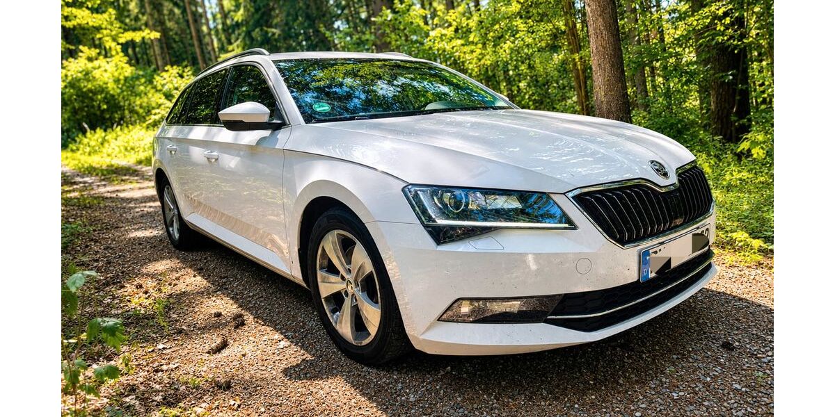 Skoda Superb 196.000 km 15.000 &euro; Hoßkirch 88374