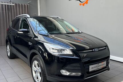 Ford Kuga 130.000 km 8.999 &euro; Lübeck 23556