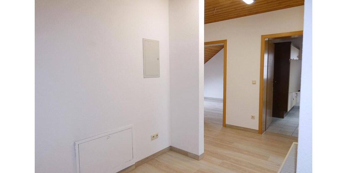 Dachgeschoßwohnung Lauingen (Donau) - 2 Zimmer, 60 m&sup2;, 640&euro; | Angebot:24976523