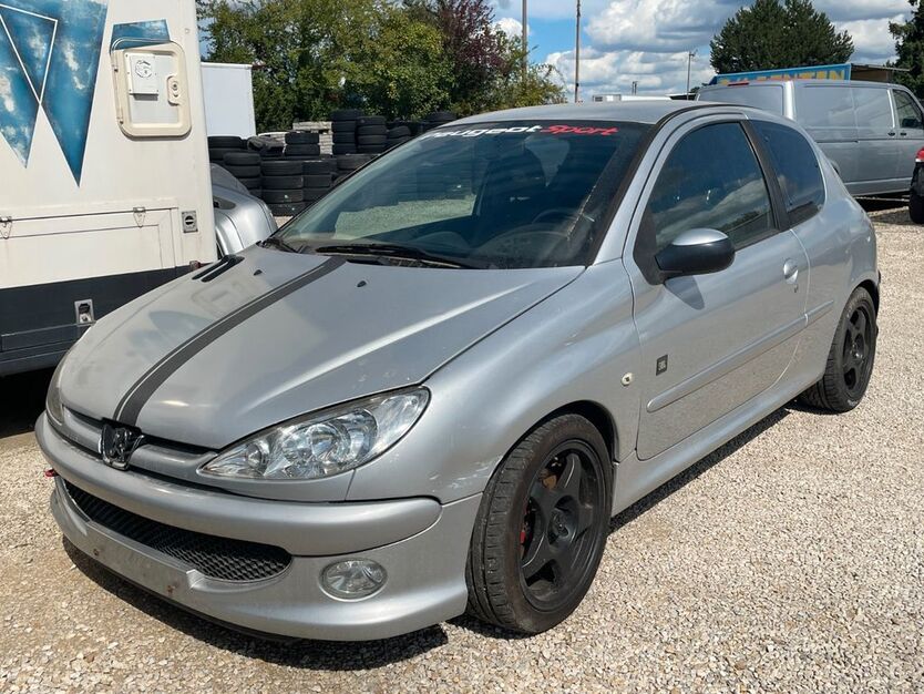 Peugeot 206 170.000 km 800 € Nürnberg 90427