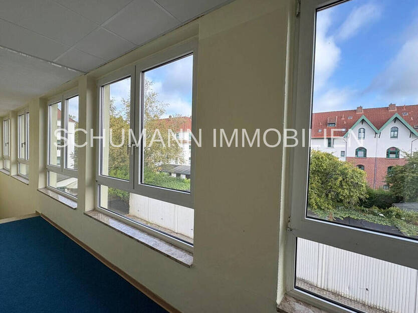 RESERVIERT!! Gepflegte CityWohnung mit Loggia und Fahrstuhl