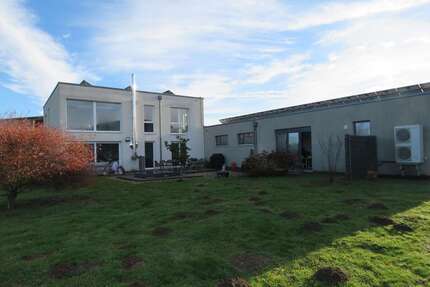 Grundstück in Bad Urach-Hengen 699.000 € 1866 m² zimmer