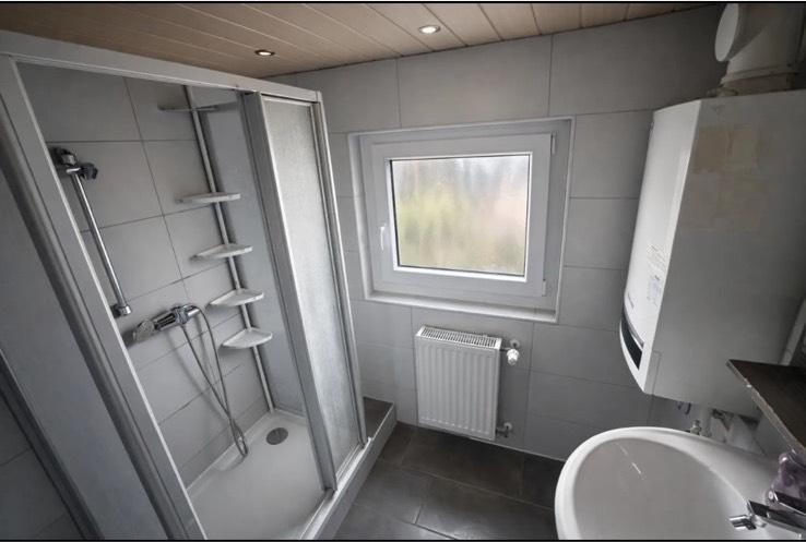Mehrfamilienhaus, Wohnhaus Ensdorf - 8 Zimmer, 240 m&sup2;, 350.000&euro; | Angebot:26412760