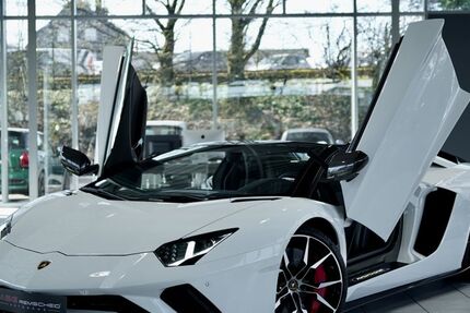 Lamborghini Aventador 22.000 km 388.800 &euro; Remscheid/NRW 42855