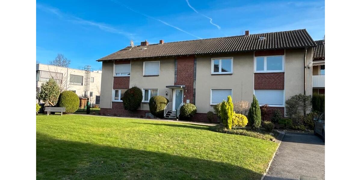 Großzügig geschnittene helle Etagenwohnung Balkon nahe Stadtkern 3 zimmer