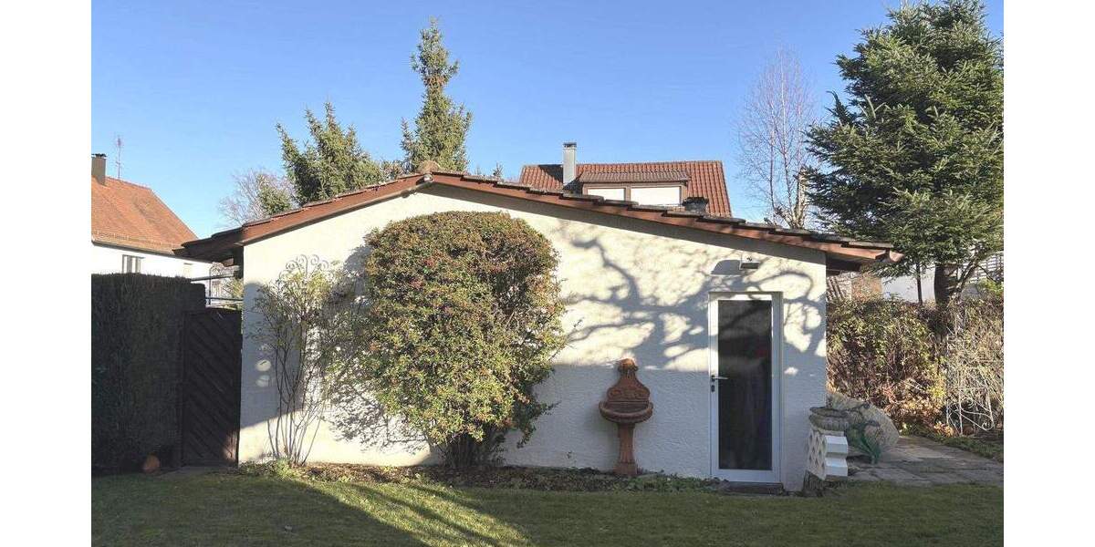 Zweifamilienhaus mit Terrasse, Garten und Garage 7 zimmer