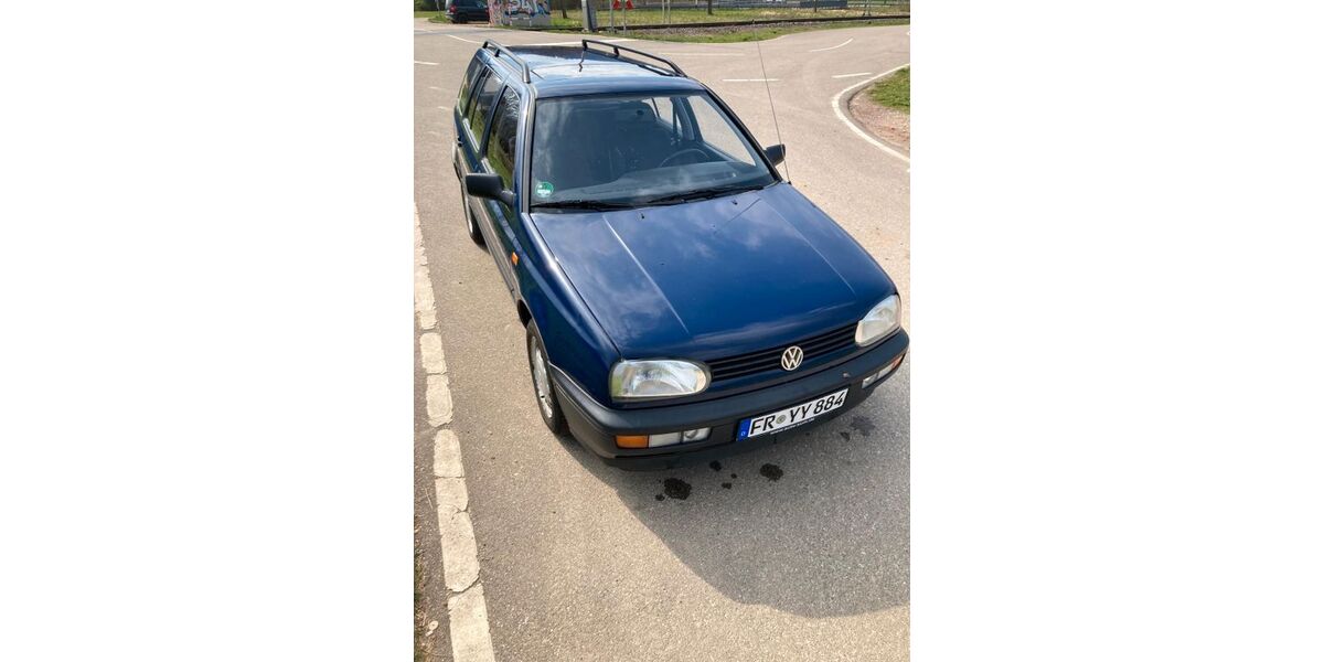 VW Golf 100.000 km 2.490 &euro; Freiburg 79117