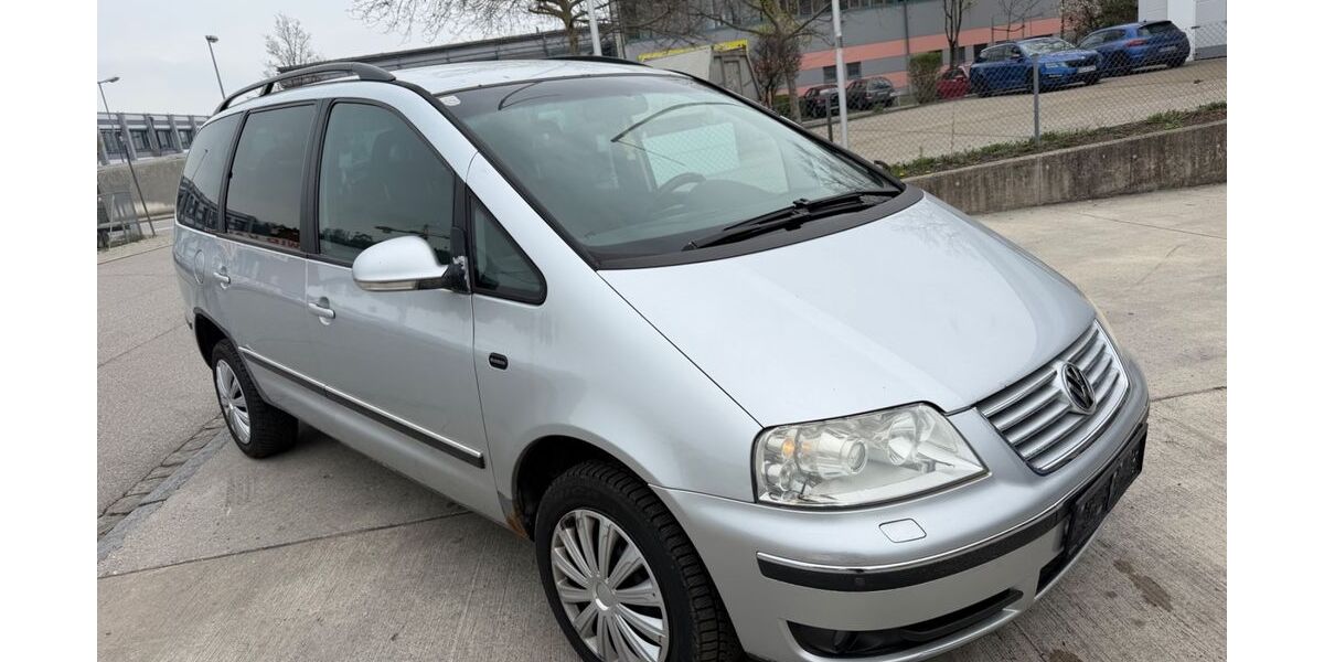 VW Sharan 327.000 km 1.100 &euro; Rosenheim 83026