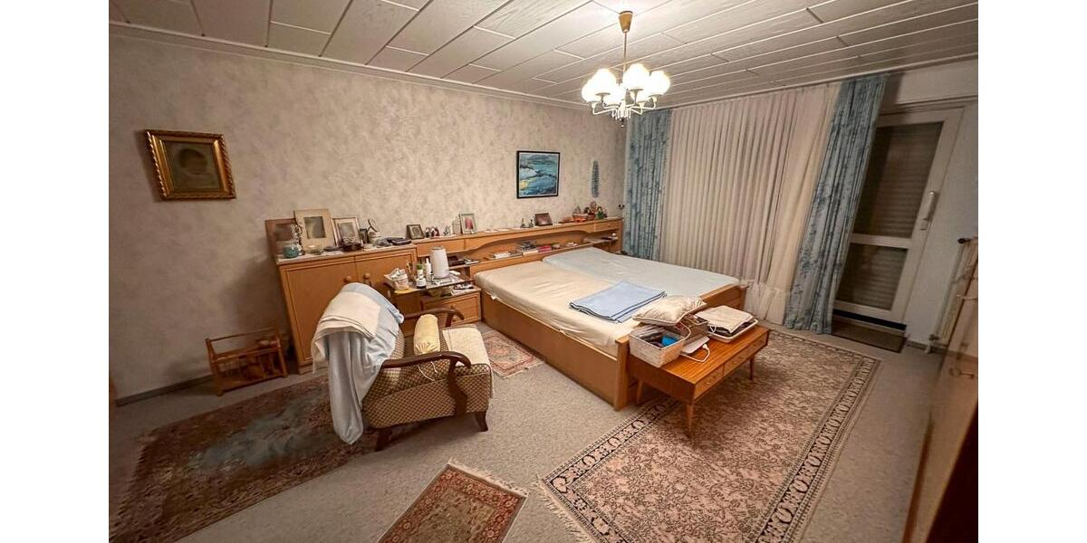 Villa Tülau - 11 Zimmer, 434 m&sup2;, 2.000&euro; | Angebot:22250385