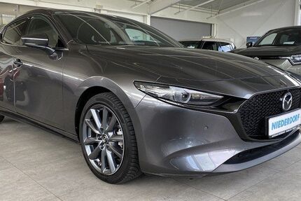 Mazda 3 20.000 km 23.990 &euro; Rinteln 31737
