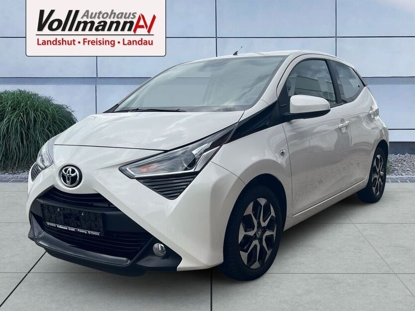 Aygo (X)