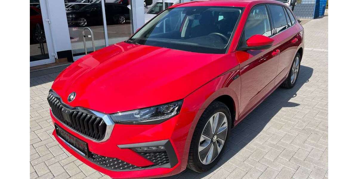 Skoda Scala 23.585 km 22.990 &euro; Tessin 18195
