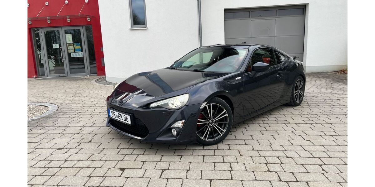Toyota GT86 124.500 km 19.999 &euro; Hunderdorf 94336