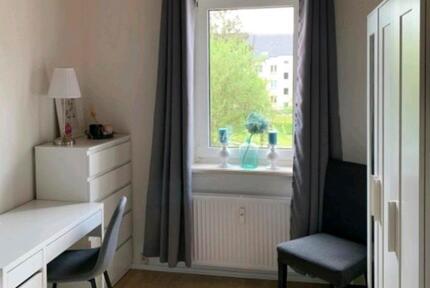 WG Zimmer Uni Nähe Einzug Sofort