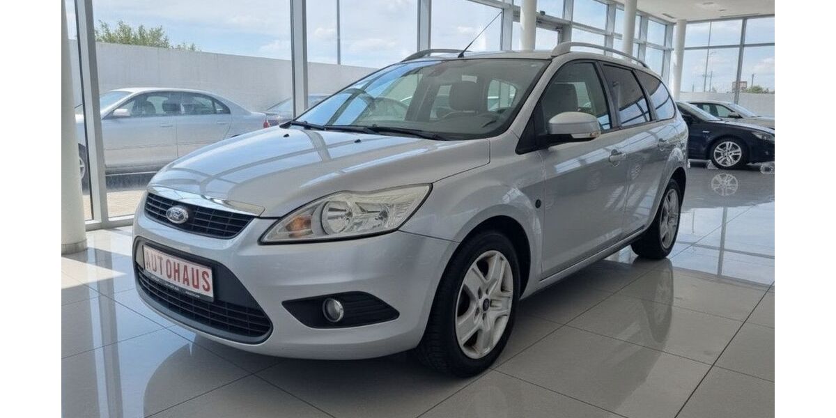 Ford Focus 154.000 km 2.950 &euro; Halle Saale 06132