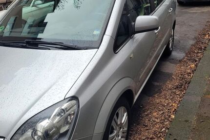 Opel Zafira 136.000 km 7.000 &euro; Düsseldorf 40239