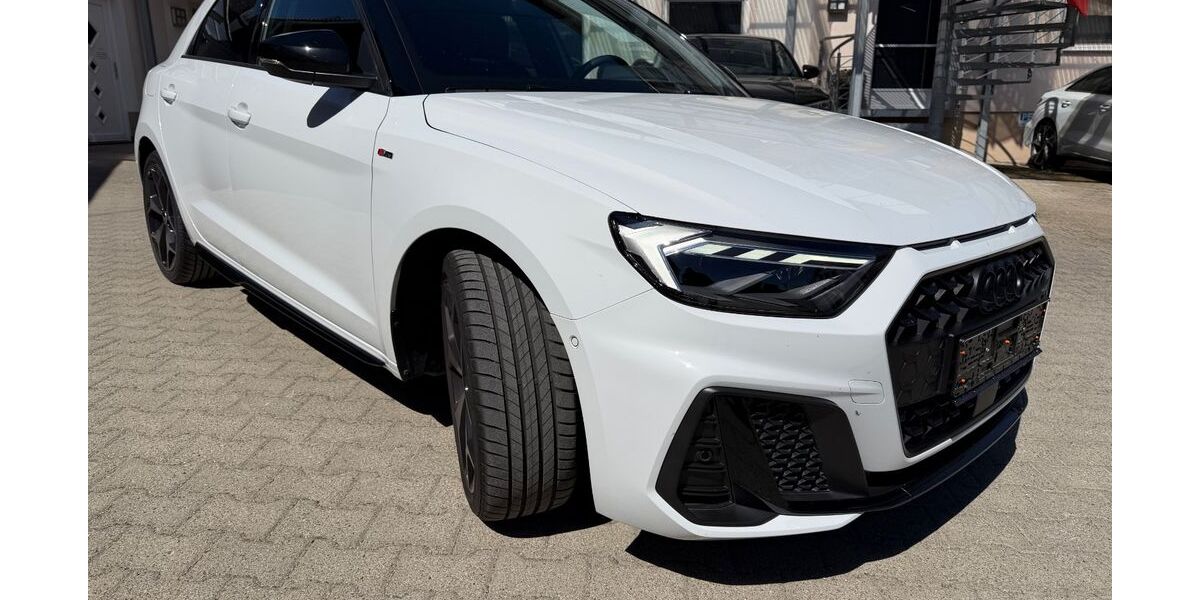 Audi A1 7.995 km 34.510 &euro; Ulm 89079