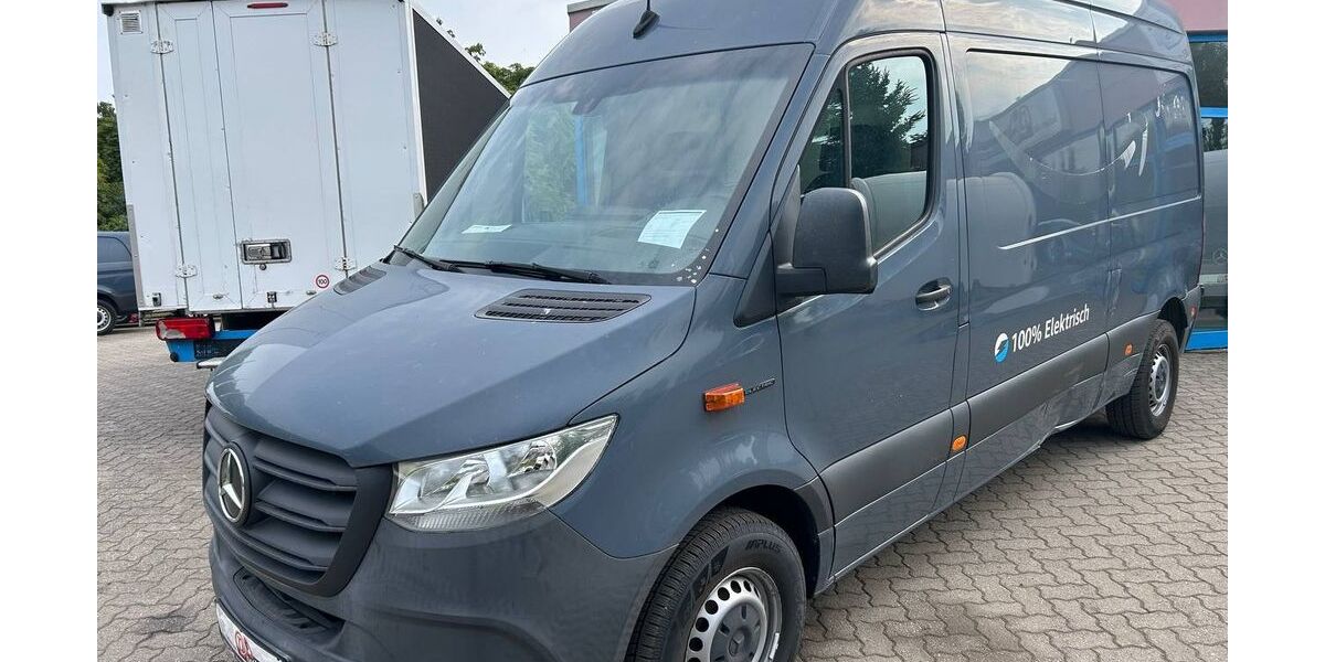 Mercedes-Benz eSprinter 45.500 km 9.990 &euro; Halle 06118