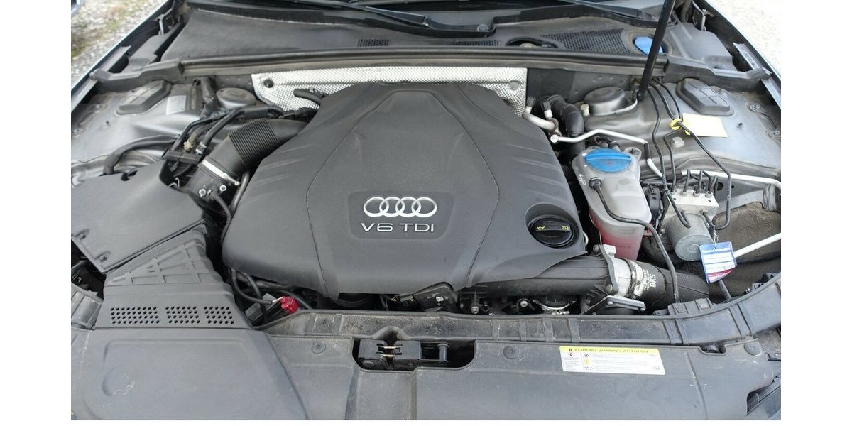 Audi A5 3.0 TDI quattro Bi-Xenon Standh. PDC Kamera S-L 146.000 km 17.950 &euro; Neumarkt/OPf 92318