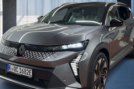 Renault Scenic E-TECH 3.000 km 43.960 € Köln 50939