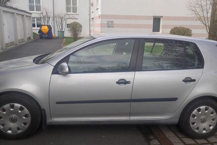 VW Golf 45.000 km 6.000 &euro; Lautertal 96486