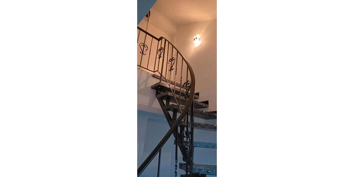 Dachgeschoßwohnung Haigerloch - 3 Zimmer, 70 m&sup2;, 700&euro; | Angebot:24476839