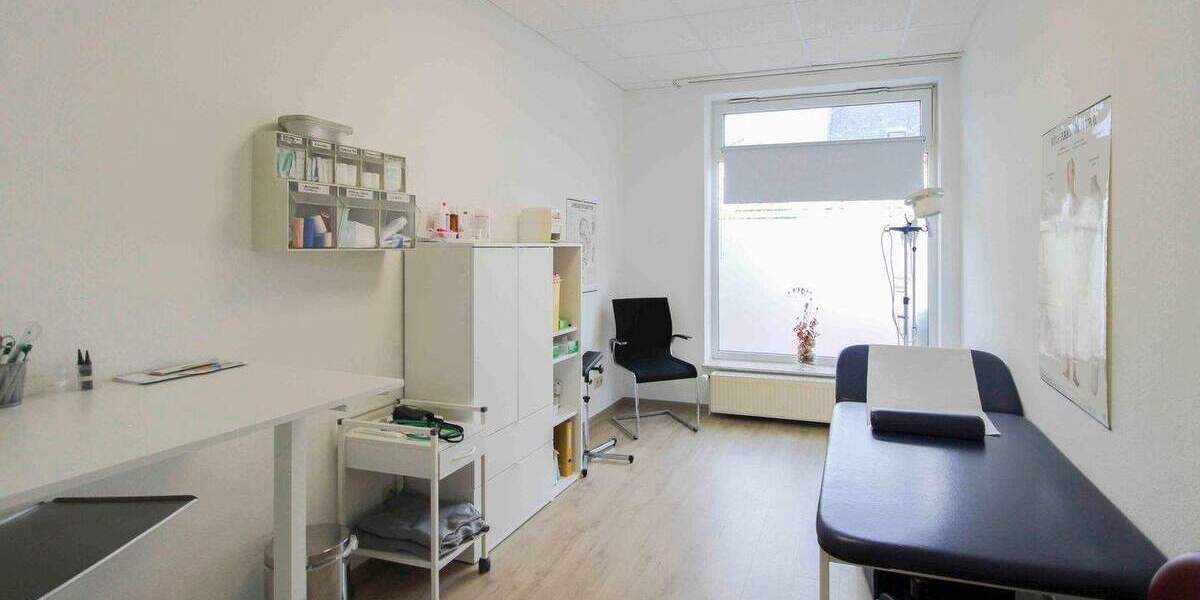 Gewerbeobjekt Rastede Rastede II - 385.000&euro; | Angebot:25711657