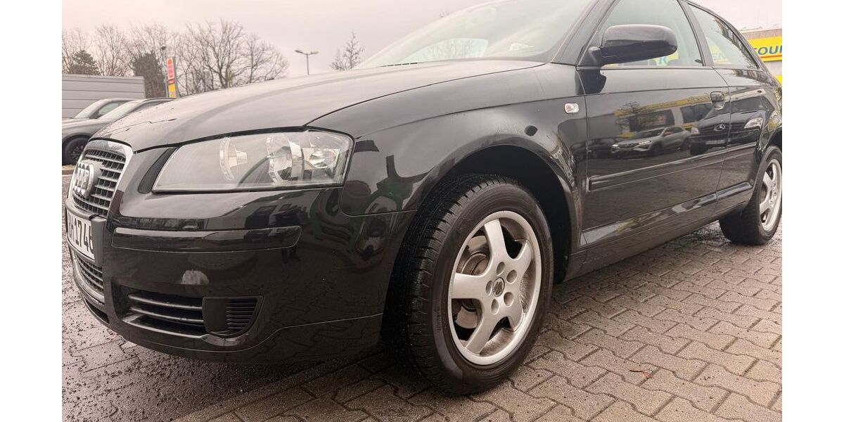 Audi A3 195.300 km 5.700 &euro; berlin 13359
