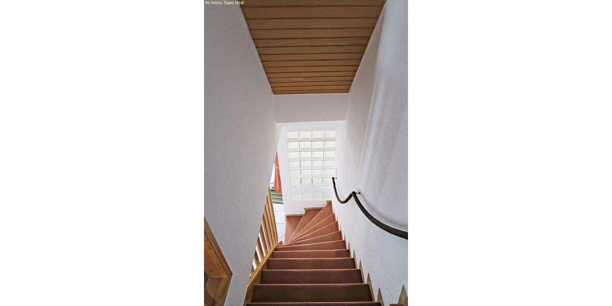 Etagenwohnung Reutlingen Ohmenhausen - 3 Zimmer, 70 m&sup2;, 530&euro; | Angebot:24992183