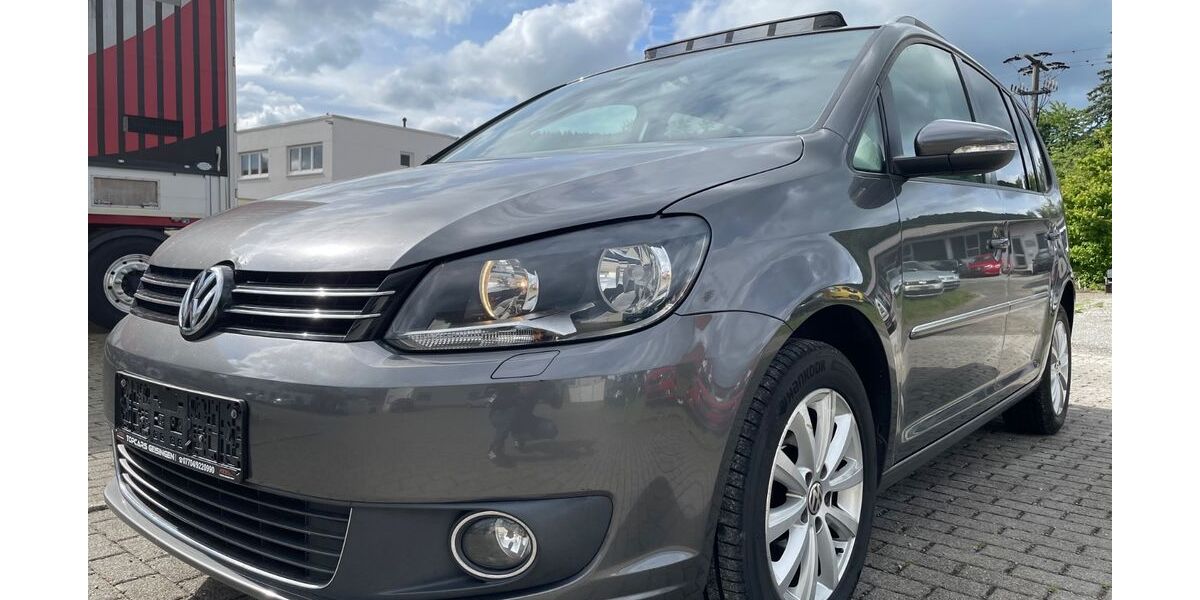 VW Touran 266.000 km 6.999 &euro; Geisingen 78187