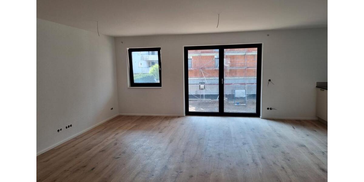 Hochparterre Schwetzingen - 3 Zimmer, 93 m&sup2;, 1.530&euro; | Angebot:26375258