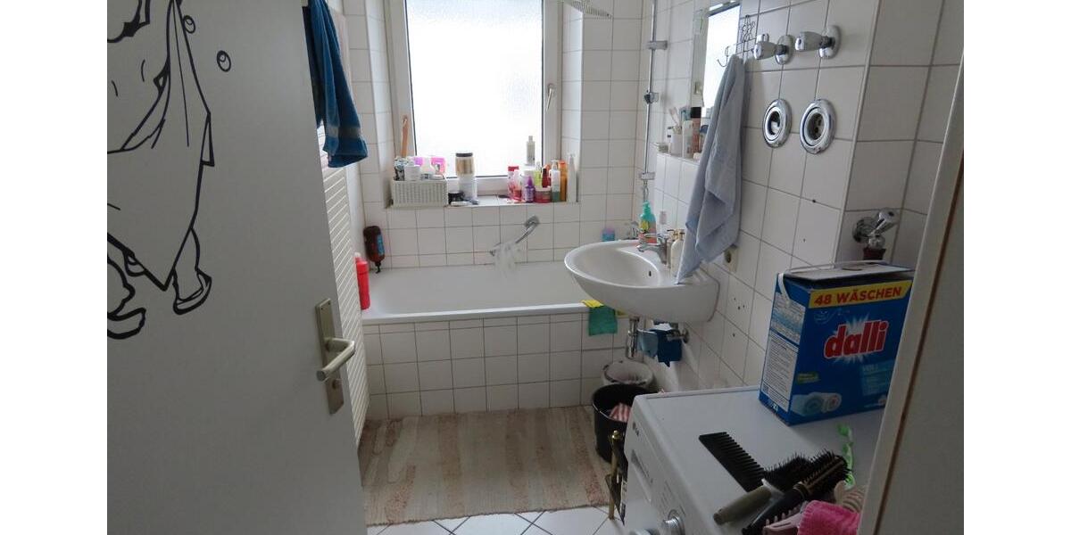 Etagenwohnung Röslau - 4 Zimmer, 63 m&sup2;, 340&euro; | Angebot:26385551