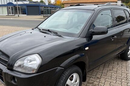 Hyundai TUCSON 183.700 km 4.500 € Salzgitter 38229