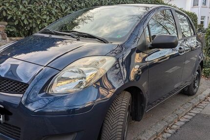 Toyota Yaris 169.900 km 3.350 &euro; Bonn 53179