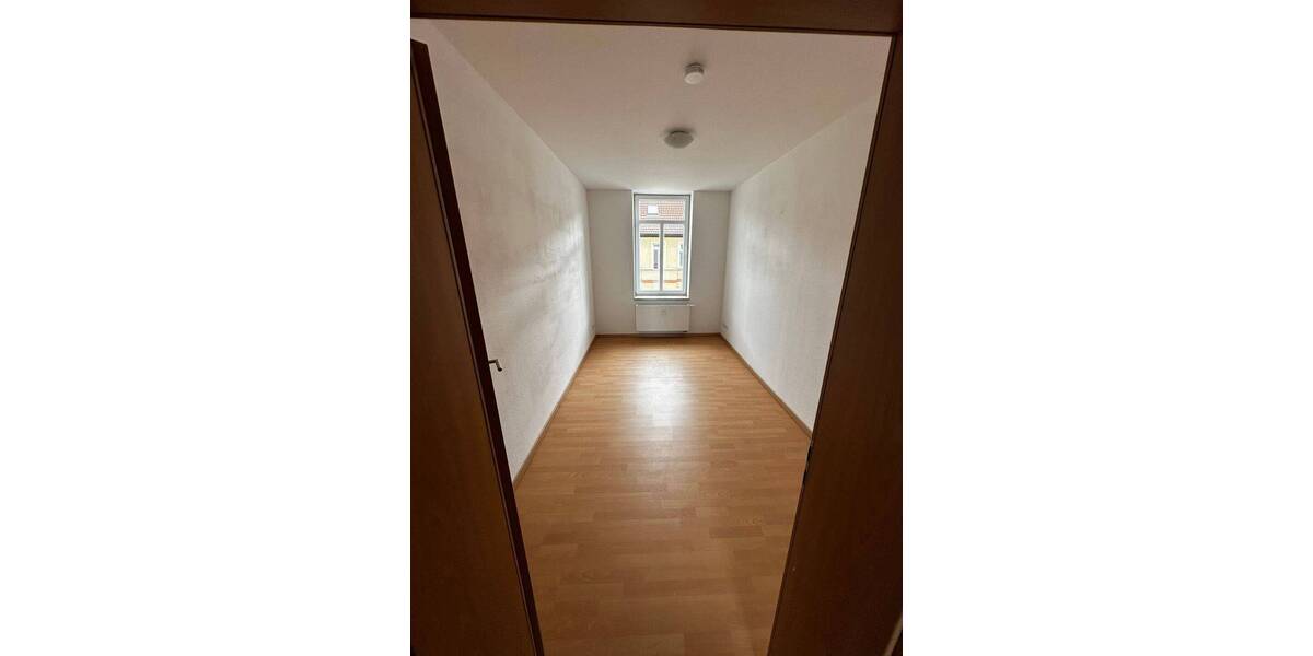 Etagenwohnung Weißenfels - 2 Zimmer, 53 m&sup2;, 320&euro; | Angebot:25997312