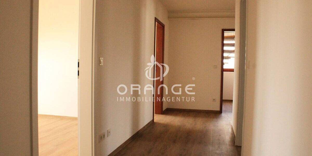 Etagenwohnung Neumarkt i.d.OPf. Neumarkt - 3 Zimmer, 85 m&sup2;, 1.360&euro; | Angebot:26569643