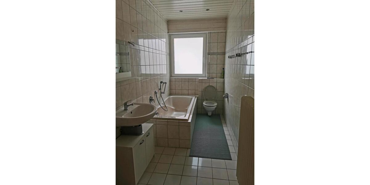 Einfamilienhaus Bad Oeynhausen Rehme - 17 Zimmer, 220 m&sup2;, 100&euro; | Angebot:25838896