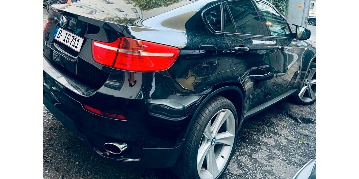 BMW X6 235.000 km 12.000 &euro; Berlin 10829