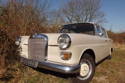Mercedes 200