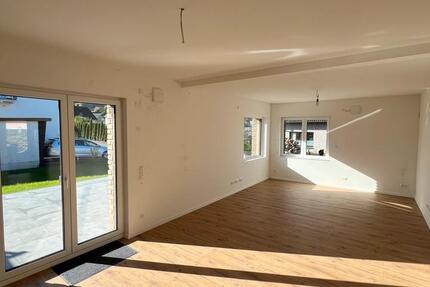 Haus Lübbecke - 4.5 Zimmer, 108 m&sup2;, 1.100&euro; | Angebot:25396672