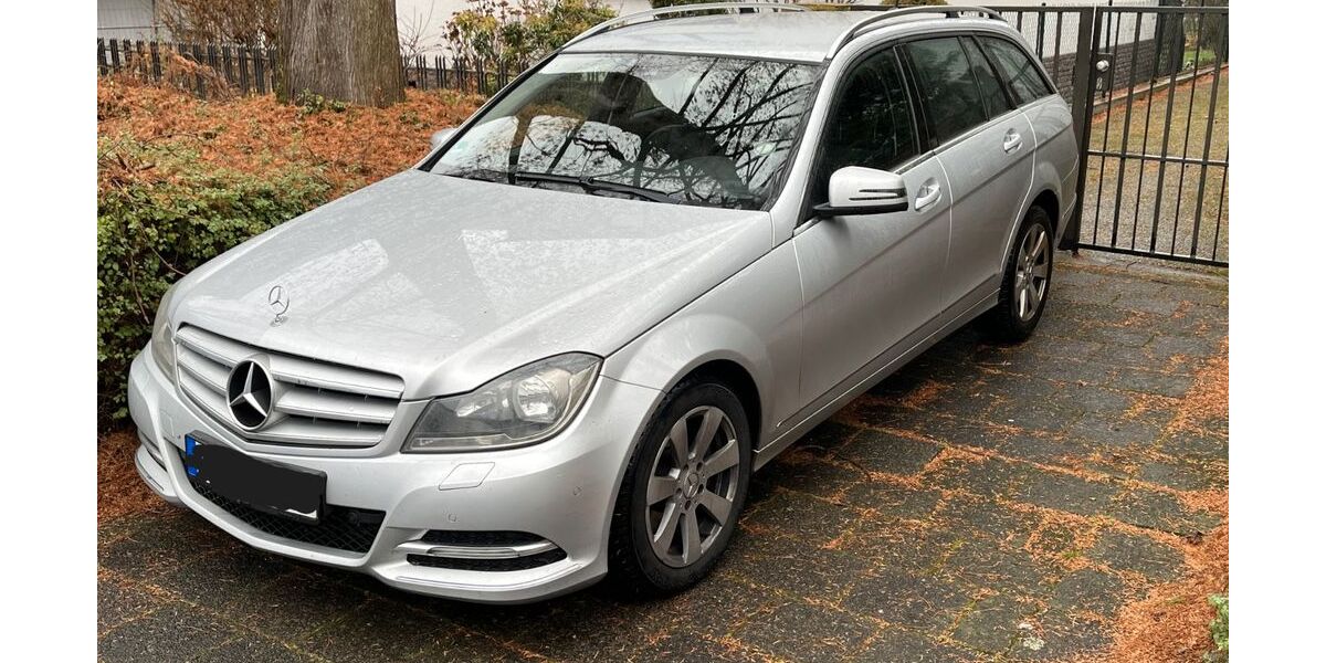 Mercedes-Benz C 250 296.860 km 8.499 &euro; Offenbach am Main 63071